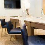 The Royal Yacht Hotel 4*