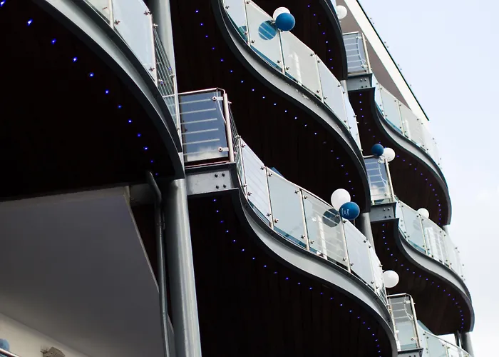 The Royal Yacht Hotel