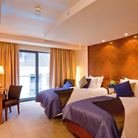 호텔 The Royal Yacht