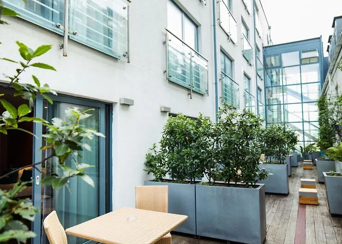 Otel The Royal Yacht 4*