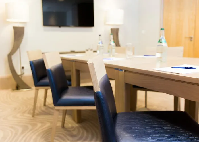 The Royal Yacht Otel 4*